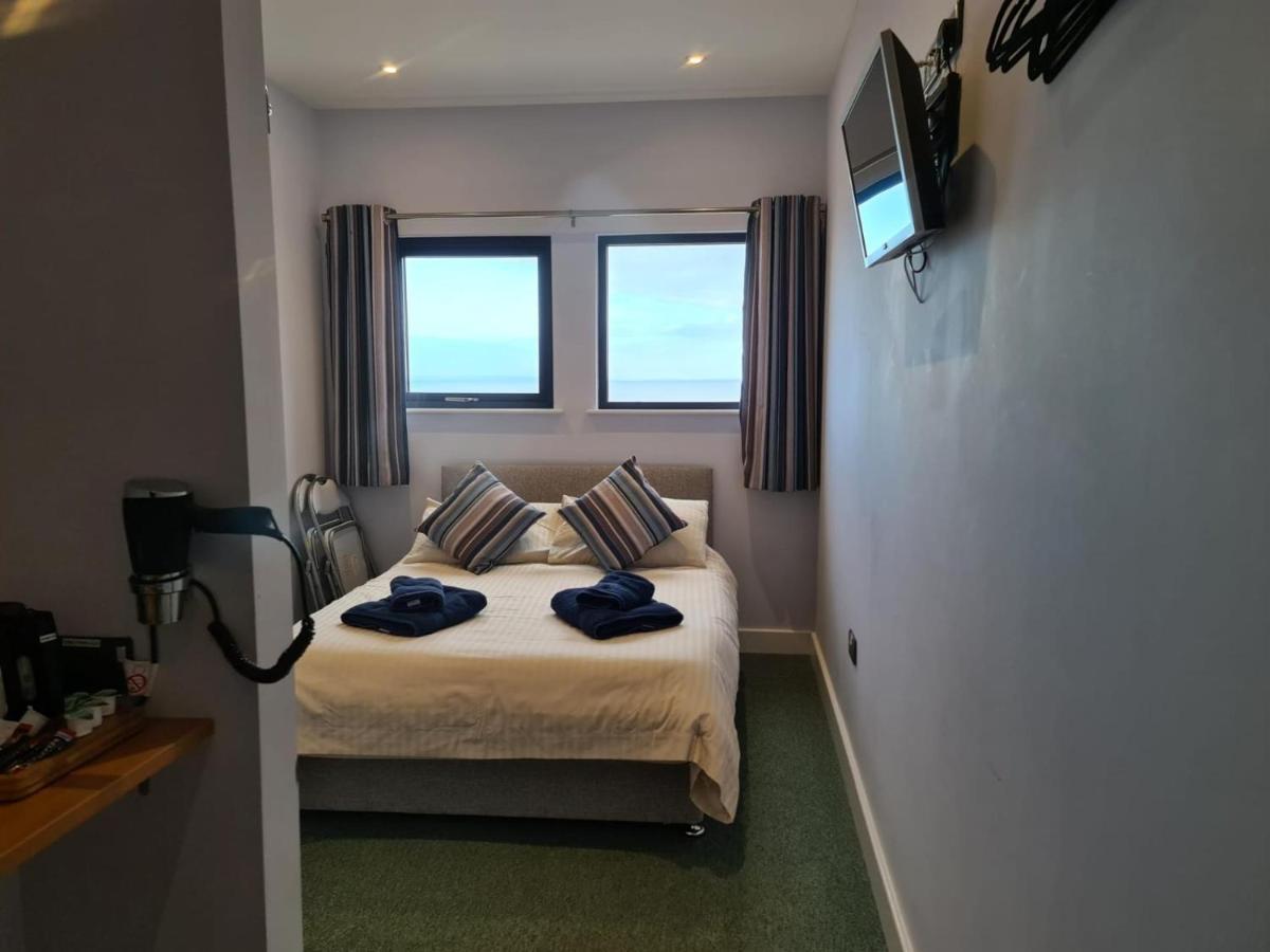 No 8 Ocean Cabins - Saundersfoot Harbour - Saundersfoot Bagian luar foto